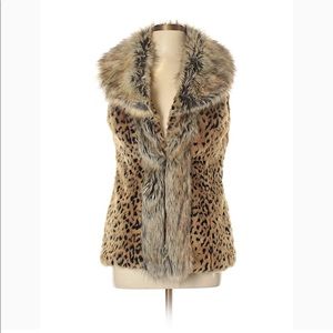 NWT Selfie Couture Animal Print Faux Fur Vest